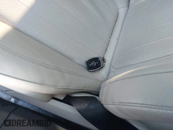 2021 Mercedes-Benz E 350 with VIN W1KZF8EB8MA935738, listed as a IAAI auction lot 41355282 with 63,160 mi miles and . Bid and sale history available at DreamBid. Image 11.