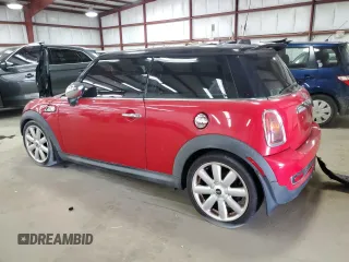 2008 MINI Hardtop S with VIN WMWMF73568TT89556, listed as a Copart auction lot 62432595 with 140,413 mi miles and Clean title. Bid and sale history available at DreamBid. Image 2.