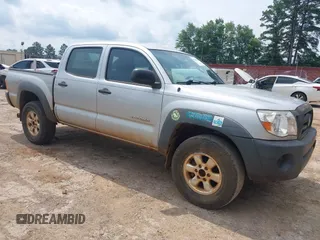 2006 Toyota Tacoma PreRunner z VIN 3TMJU62N26M018199, wystawiony jako IAAI lot #42400198 z przebiegiem 411 585 mil mil oraz . Historia ofert i sprzedaży dostępna na DreamBid. Obrazek 1.