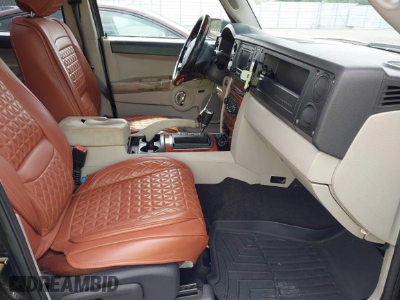 2006 Jeep Commander Limited with VIN 1J8HH58N16C309677, listed as a IAAI auction lot 42181393 with 310,457 mi miles and . Bid and sale history available at DreamBid. Image 5.