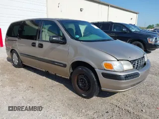 1998 Chevrolet Venture with VIN 1GNDX03E5WD173302, listed as a IAAI auction lot 42033616 with 325,300 mi miles. Bid and sale history available at carsss.com. Image 1.