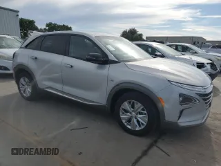 2020 Hyundai NEXO z VIN KM8J74A69LU006933, wystawiony jako Copart lot #51453844 z przebiegiem 139 442 mil mil oraz Tytuł czysty. Historia ofert i sprzedaży dostępna na DreamBid. Obrazek 4.