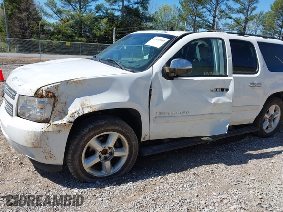 2008 Chevrolet Suburban LTZ with VIN 3GNFC16J08G157677, listed as a IAAI auction lot 41810860 with 267,526 mi miles and . Bid and sale history available at DreamBid. Image 6.