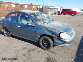 2001 Kia Rio with VIN KNADC123516046473, listed as a IAAI auction lot 41453919 with 193,582 mi miles. Bid and sale history available at carsss.com. Image 1.