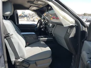 2016 Ford F-250 Lariat z VIN 1FT7W2BTXGEB22880, wystawiony jako IAAI lot #41985145 z przebiegiem 131 344 mil mil oraz . Historia ofert i sprzedaży dostępna na DreamBid. Obrazek 5.