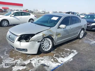 2007 Mercury Milan Premier z VIN 3MEHM02157R637133, wystawiony jako IAAI lot #41474849 z przebiegiem 101 372 mil mil oraz . Historia ofert i sprzedaży dostępna na DreamBid. Obrazek 17.