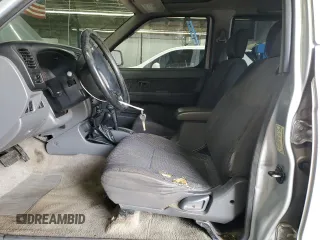 2000 Nissan Frontier XE z VIN 1N6ED27Y0YC391322, wystawiony jako Copart lot #60598405 z przebiegiem Nie podano mil oraz Czysty tytuł • Clean title. Historia ofert i sprzedaży dostępna na DreamBid. Obrazek 7.