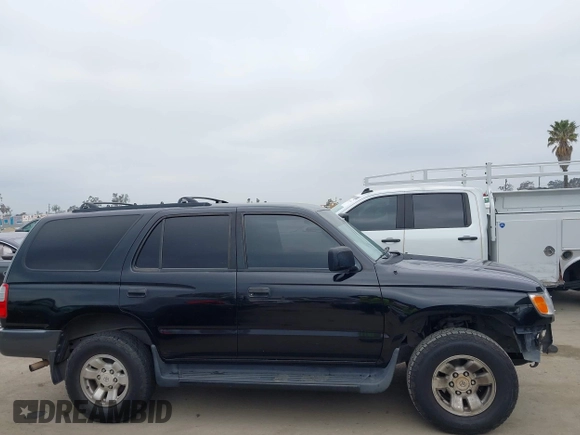 1998 Toyota 4Runner с VIN JT3GM84R1W0032821, выставлен на аукционе IAAI как лот 42159329 с пробегом 235 502 миль миль и . История ставок и продаж доступна на DreamBid. Изображение 14.
