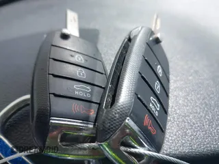 2016 Kia Optima LX z VIN KNAGT4L3XG5095972, wystawiony jako IAAI lot #42130422 z przebiegiem 103 420 mil mil oraz . Historia ofert i sprzedaży dostępna na DreamBid. Obrazek 11.