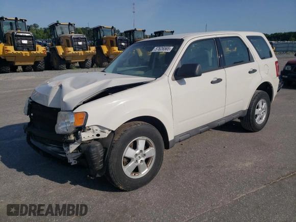 2010 Ford Escape XLS with VIN 1FMCU0C76AKB82752, listed as a Copart auction lot 57626565 with 194,931 mi miles and Salvage title. Bid and sale history available at DreamBid. Image 1.