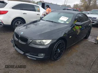 2009 BMW 3 Series 328i xDrive with VIN WBAWV535X9P080957, listed as a IAAI auction lot 40878730 with 94,892 mi miles and . Bid and sale history available at carsss.com. Image 17.