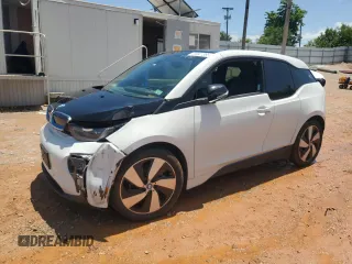2017 BMW i3 with VIN WBY1Z8C38HV892218, listed as a Copart auction lot 59941365 with 38,313 mi miles and Salvage title. Bid and sale history available at DreamBid. Image 1.