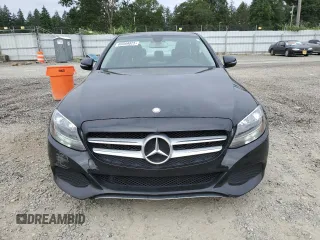 2016 Mercedes-Benz C 300 z VIN 55SWF4JB6GU177923, wystawiony jako Copart lot #60369825 z przebiegiem 76 414 mil mil oraz Szkoda całkowita • Salvage title. Historia ofert i sprzedaży dostępna na DreamBid. Obrazek 5.
