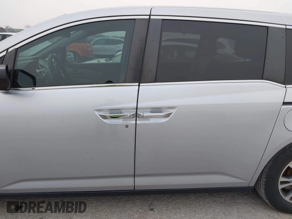 2012 Honda Odyssey EX with VIN 5FNRL5H41CB088288, listed as a IAAI auction lot 41926027 with 125,895 mi miles and . Bid and sale history available at carsss.com. Image 15.