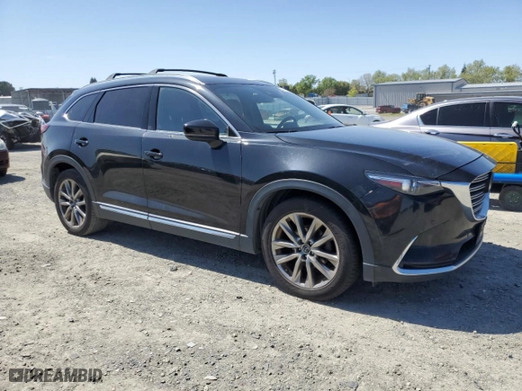 2018 Mazda CX-9 Signature with VIN JM3TCBEY9J0207557, listed as a Copart auction lot 52054325 with 158,992 mi miles and Clean Title. Bid and sale history available at carsss.com. Image 4.
