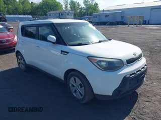 2016 Kia Soul z VIN KNDJN2A28G7386010, wystawiony jako IAAI lot #42354826 z przebiegiem 199 494 mil mil oraz . Historia ofert i sprzedaży dostępna na DreamBid. Obrazek 1.