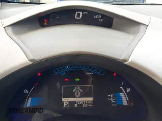 2011 Nissan LEAF SL-e with VIN JN1AZ0CPXBT007951, listed as a IAAI auction lot 41529439 with 123,737 mi miles. Bid and sale history available at carsss.com. Image 7.