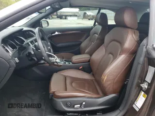 2015 Audi A5 Premium Plus z VIN WAUMFAFH8FN001697, wystawiony jako Copart lot #72433534 z przebiegiem 24 346 mil mil oraz Szkoda całkowita • Salvage title. Historia ofert i sprzedaży dostępna na DreamBid. Obrazek 7.