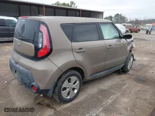 2016 Kia Soul with VIN KNDJN2A22G7256997, listed as a IAAI auction lot 41532421 with 152,281 mi miles. Bid and sale history available at carsss.com. Image 4.