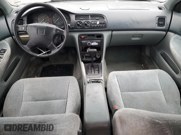 1996 Honda Accord EX with VIN 1HGCD5652TA206485, listed as a Copart auction lot 86851064 with 158,907 mi miles and Salvage Title. Bid and sale history available at DreamBid. Image 8.