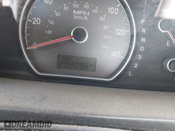 2007 Hyundai Elantra GLS with VIN KMHDU46D57U028219, listed as a IAAI auction lot 42573097 with 298,096 mi miles and . Bid and sale history available at DreamBid. Image 7.