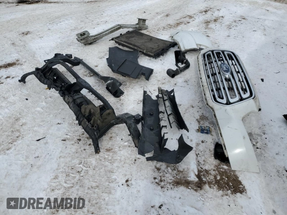 2017 Ford Transit XL с VIN 1FBZX2YM3HKB04864, выставлен на аукционе Copart как лот 45914135 с пробегом 80 102 миль миль и Списание • Salvage title. История ставок и продаж доступна на DreamBid. Изображение 13.