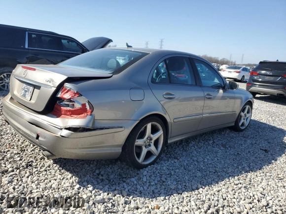 2009 Mercedes-Benz E-Class Luxury 3.5L with VIN WDBUF56X39B395793, listed as a Copart auction lot 48637085 with 96,874 mi miles and Salvage Title. Bid and sale history available at carsss.com. Image 3.