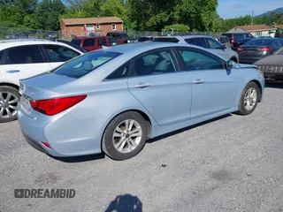 2014 Hyundai Sonata GLS z VIN 5NPEB4ACXEH864449, wystawiony jako IAAI lot #42442088 z przebiegiem 156 576 mil mil oraz . Historia ofert i sprzedaży dostępna na DreamBid. Obrazek 4.