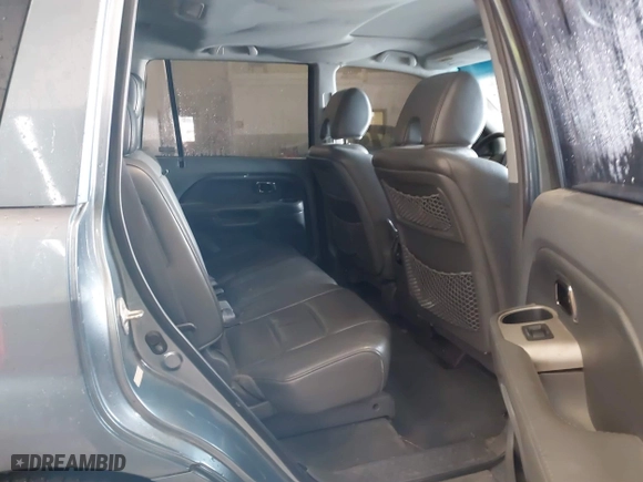 2007 Honda Pilot EX-L with VIN 2HKYF18767H514926, listed as a IAAI auction lot 41717715 with 129,927 mi miles. Bid and sale history available at carsss.com. Image 8.