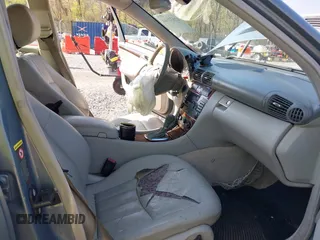 2006 Mercedes-Benz C 280 Luxury with VIN WDBRF54H26F795849, listed as a IAAI auction lot 42032144 with 231,286 mi miles and . Bid and sale history available at DreamBid. Image 5.