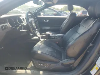 2019 Ford Mustang EcoBoost z VIN 1FATP8UH2K5181699, wystawiony jako Copart lot #58892445 z przebiegiem 118 265 mil mil oraz Szkoda całkowita • Salvage title. Historia ofert i sprzedaży dostępna na DreamBid. Obrazek 7.
