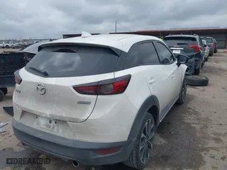 2019 Mazda CX-3 Grand Touring with VIN JM1DKDD71K1445371, listed as a IAAI auction lot 41479778 with 81,518 mi miles. Bid and sale history available at carsss.com. Image 4.