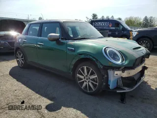 2022 MINI Hardtop 4 Door Cooper S with VIN WMW53DK0XN2R31664, listed as a Copart auction lot 54488225 with 15,035 mi miles and Salvage title. Bid and sale history available at DreamBid. Image 4.