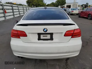 2011 BMW 3 Series 328i with VIN WBAKE3C5XBE441544, listed as a Copart auction lot 86638984 with 131,700 mi miles and Salvage Title. Bid and sale history available at DreamBid. Image 6.