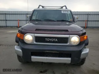 2007 Toyota FJ Cruiser with VIN JTEBU11F270044738, listed as a Copart auction lot 54797965 with 154,385 mi miles and Clean Title. Bid and sale history available at carsss.com. Image 5.