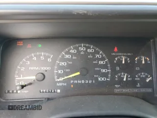 1999 Chevrolet Suburban with VIN 3GNEC16R1XG263524, listed as a Copart auction lot 49686865 with 280,125 mi miles and Salvage Title. Bid and sale history available at carsss.com. Image 9.