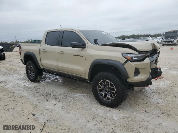 2024 Chevrolet Colorado 4WD ZR2 with VIN 1GCPTFEK7R1195136, listed as a Copart auction lot 41908875 with 3,987 mi miles and Salvage Title. Bid and sale history available at carsss.com. Image 4.