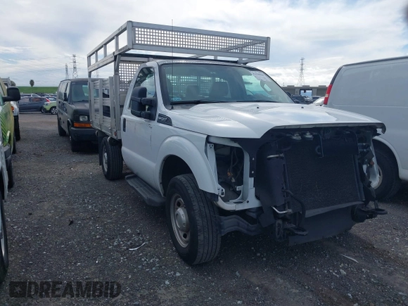 2013 Ford F-250 XL с VIN 1FDBF2A60DEA36359, выставлен на аукционе IAAI как лот 41638468 с пробегом 59 355 миль миль и . История ставок и продаж доступна на DreamBid. Изображение 1.