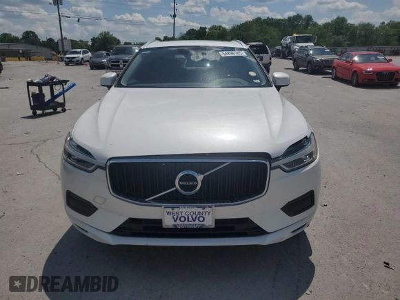 2018 Volvo XC60 Momentum with VIN YV4102RK3J1028422, listed as a Copart auction lot 54896185 with Not Provided miles and Salvage Title. Bid and sale history available at DreamBid. Image 5.