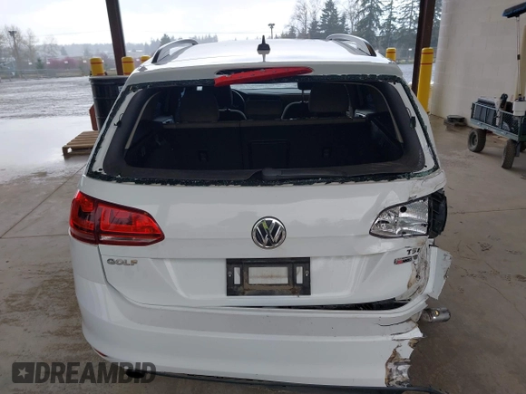 2017 Volkswagen Golf SportWagen S with VIN 3VW017AU7HM542838, listed as a IAAI auction lot 41933857 with 87,573 mi miles. Bid and sale history available at carsss.com. Image 16.