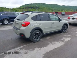 2014 Subaru Crosstrek Limited z VIN JF2GPAKC6E8267340, wystawiony jako IAAI lot #42216351 z przebiegiem 98 590 mil mil oraz . Historia ofert i sprzedaży dostępna na DreamBid. Obrazek 4.