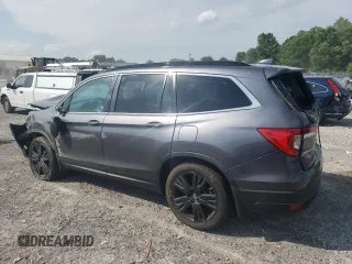 2022 Honda Pilot Special Edition with VIN 5FNYF5H28NB028240, listed as a Copart auction lot 57776005 with 62,579 mi miles and Salvage title. Bid and sale history available at DreamBid. Image 2.