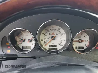 2001 Mercedes-Benz SLK 230/320 z VIN WDBKK65F81F197435, wystawiony jako Copart lot #51114955 z przebiegiem 113 869 mil mil oraz Szkoda całkowita • Salvage title. Historia ofert i sprzedaży dostępna na DreamBid. Obrazek 9.