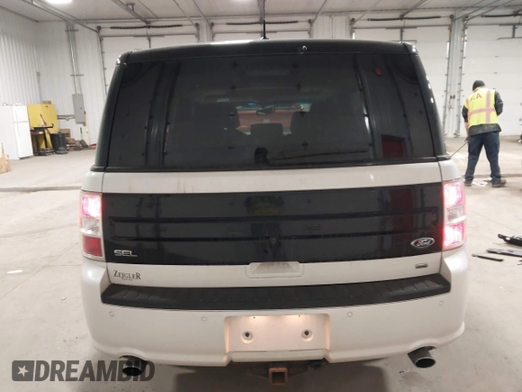 2016 Ford Flex SEL with VIN 2FMHK6C83GBA14304, listed as a IAAI auction lot 41851515 with 105,378 mi miles. Bid and sale history available at carsss.com. Image 16.
