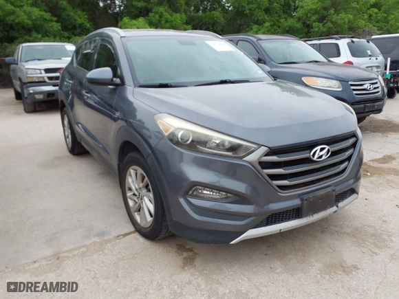 2016 Hyundai Tucson SE with VIN KM8J33A47GU128524, listed as a IAAI auction lot 42078880 with 147,227 mi miles. Bid and sale history available at carsss.com. Image 1.