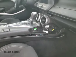 2017 Chevrolet Camaro 1LT with VIN 1G1FB1RS1H0202297, listed as a Copart auction lot 65563362 with 39,392 mi miles. Bid and sale history available at carsss.com. Image 9.