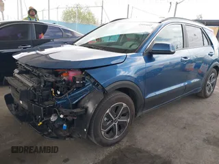 2023 Kia Niro EX with VIN KNDCR3LEXP5101684, listed as a IAAI auction lot 41893043 with 12,561 mi miles. Bid and sale history available at carsss.com. Image 18.