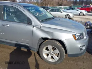 2016 Jeep Compass Latitude with VIN 1C4NJDEB5GD713905, listed as a IAAI auction lot 41138023 with 107,479 mi miles and . Bid and sale history available at DreamBid. Image 6.