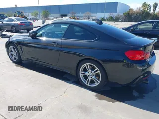 2015 BMW 4 Series 435i xDrive z VIN WBA3R5C59FK189457, wystawiony jako IAAI lot #41717989 z przebiegiem 116 402 mil mil oraz . Historia ofert i sprzedaży dostępna na DreamBid. Obrazek 3.