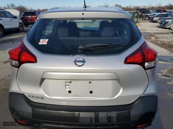 2018 Nissan Kicks SV with VIN 3N1CP5CU6JL505374, listed as a Copart auction lot 47534615 with 120,429 mi miles and Salvage Title. Bid and sale history available at carsss.com. Image 6.